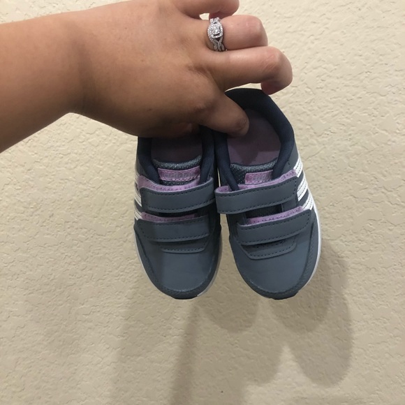 ADIDAS Toddler Shoes - Picture 3 of 5